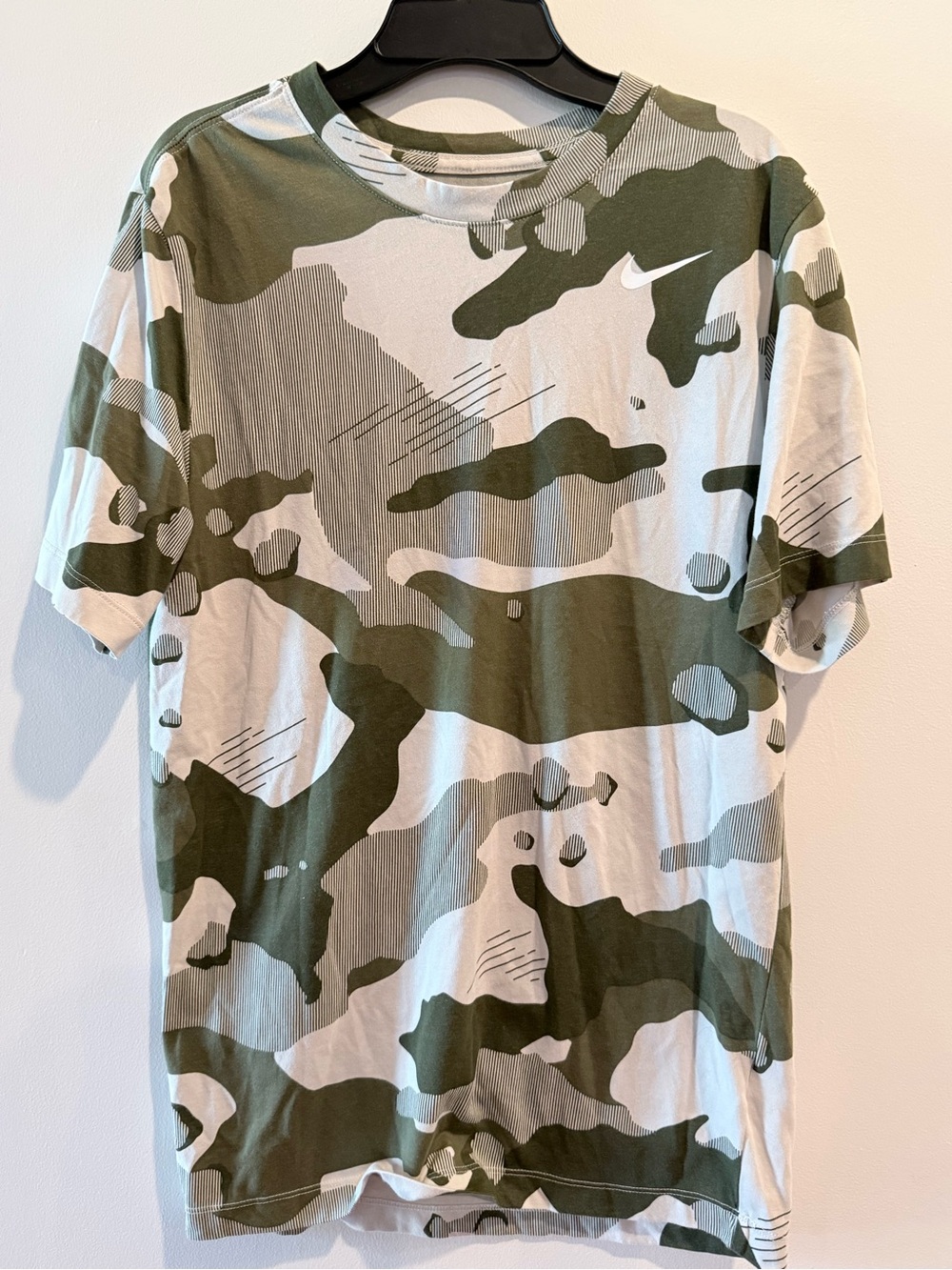 Nike Men’s Camouflage Crewneck Dri-Fit T-Shirt